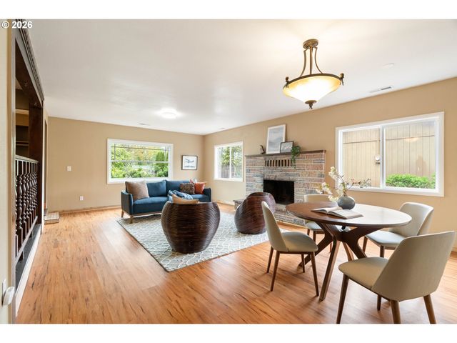 13532 Se FOSTER Pl, Portland, OR 97236