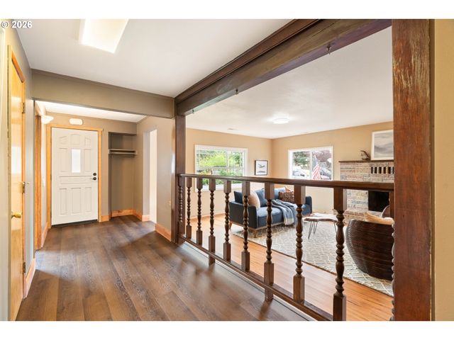 13532 Se FOSTER Pl, Portland, OR 97236