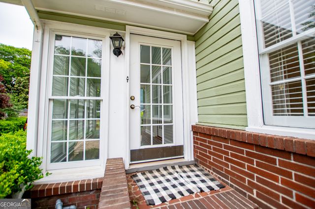 142 Oak Avenue, Carrollton, GA 30117