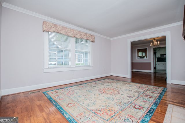 142 Oak Avenue, Carrollton, GA 30117