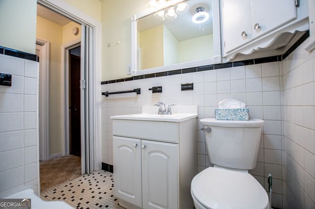 142 Oak Avenue, Carrollton, GA 30117
