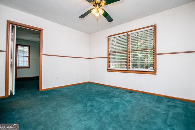 142 Oak Avenue, Carrollton, GA 30117