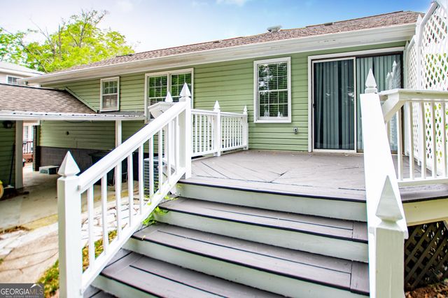 142 Oak Avenue, Carrollton, GA 30117