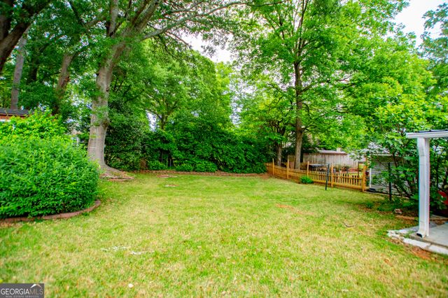 142 Oak Avenue, Carrollton, GA 30117
