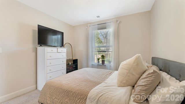 318 N avon Street, Gastonia, NC 28054