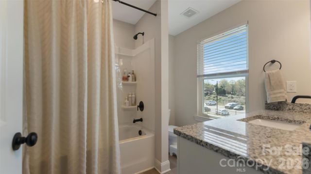 318 N avon Street, Gastonia, NC 28054