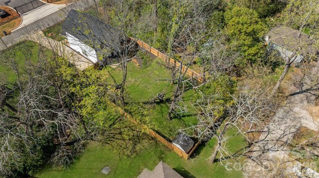 318 N avon Street, Gastonia, NC 28054