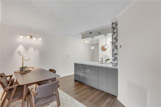 795 Hammond Drive 1402, Atlanta, GA 30328