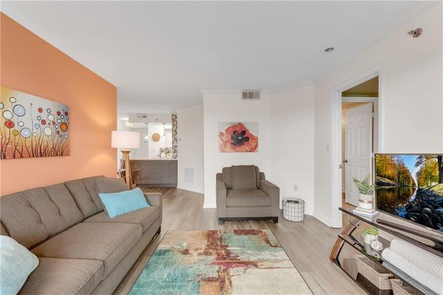 795 Hammond Drive 1402, Atlanta, GA 30328