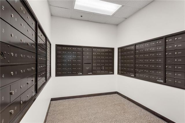 795 Hammond Drive 1402, Atlanta, GA 30328