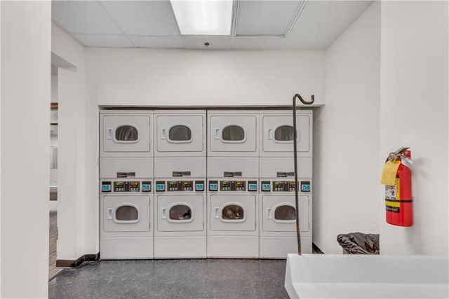 795 Hammond Drive 1402, Atlanta, GA 30328