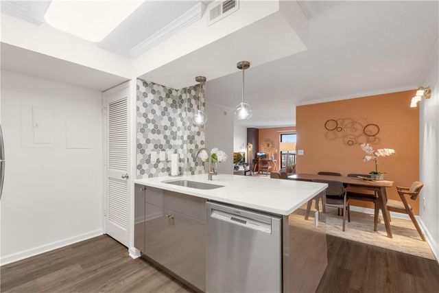 795 Hammond Drive 1402, Atlanta, GA 30328