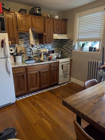 293 Spring St. Ext. 3, Medford, MA 02155