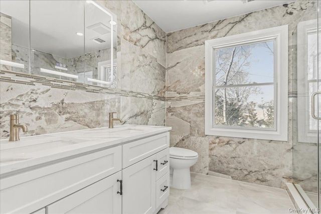 3 Cornell Avenue, Hicksville, NY 11801