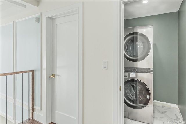 3 Cornell Avenue, Hicksville, NY 11801