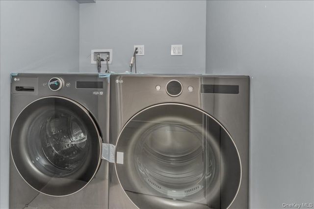 3 Cornell Avenue, Hicksville, NY 11801