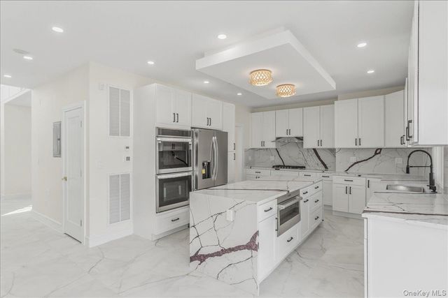 3 Cornell Avenue, Hicksville, NY 11801