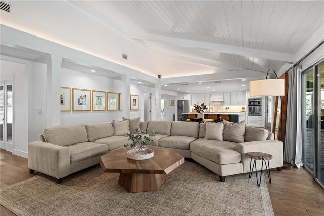 128 VARIETY TREE CIRCLE, Altamonte Springs, FL 32714