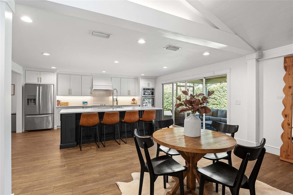 Image 11 of property listing at 128 VARIETY TREE CIRCLE, Altamonte Springs, FL 32714