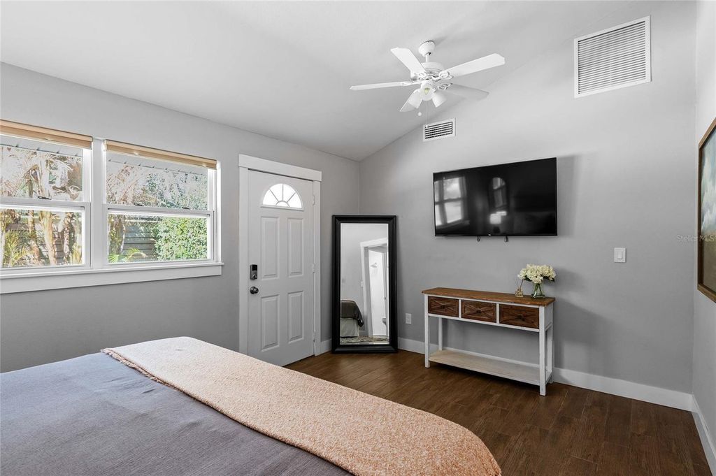 Image 36 of property listing at 128 VARIETY TREE CIRCLE, Altamonte Springs, FL 32714