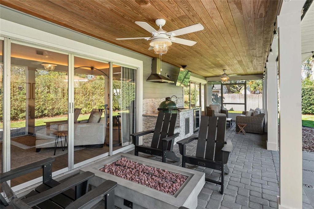 Image 41 of property listing at 128 VARIETY TREE CIRCLE, Altamonte Springs, FL 32714