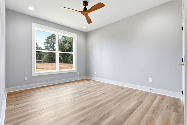 12786 W SARDIS Road, Bauxite, AR 72011
