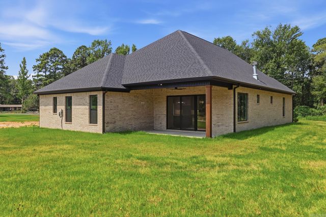 12786 W SARDIS Road, Bauxite, AR 72011
