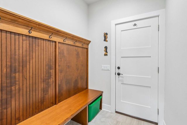1115 Prairie View Drive, Waunakee, WI 53597
