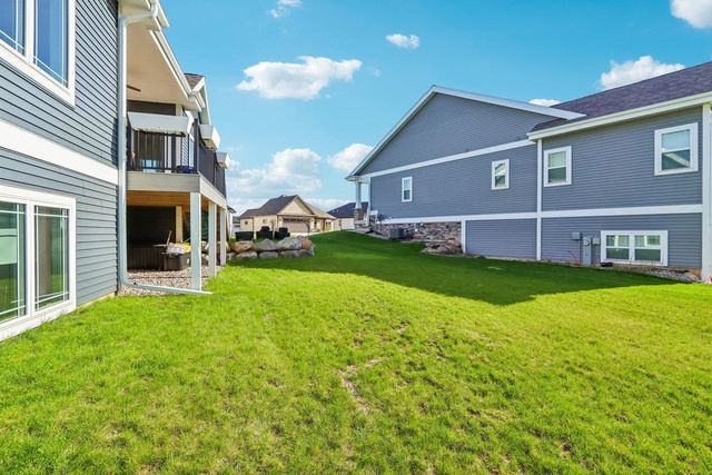 1115 Prairie View Drive, Waunakee, WI 53597