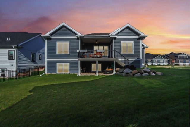 1115 Prairie View Drive, Waunakee, WI 53597