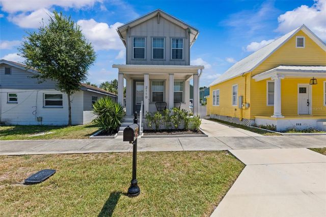 2110 W PALMETTO STREET, Tampa, FL 33607
