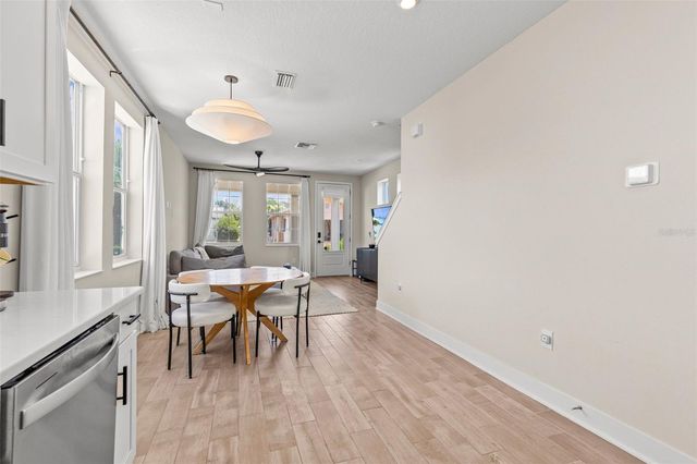 2110 W PALMETTO STREET, Tampa, FL 33607