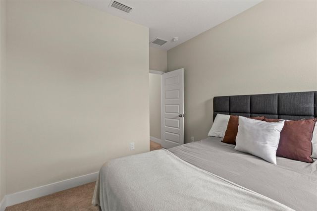 2110 W PALMETTO STREET, Tampa, FL 33607