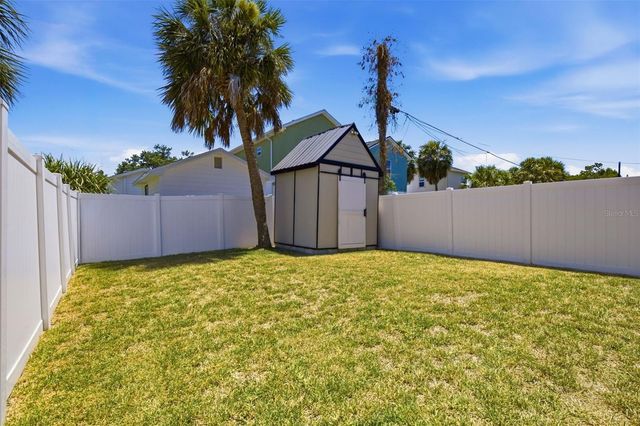 2110 W PALMETTO STREET, Tampa, FL 33607