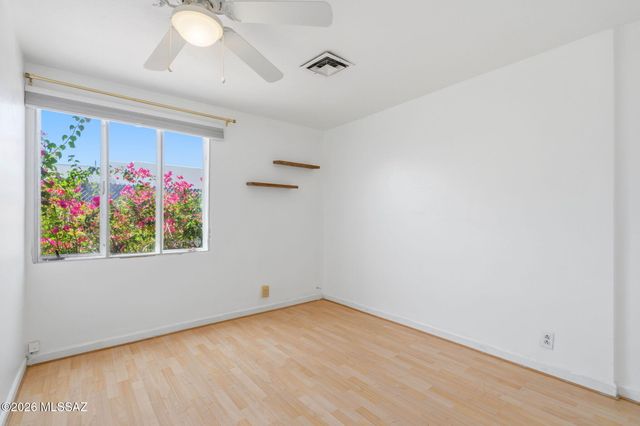 2720 N Columbus Boulevard, Tucson, AZ 85712