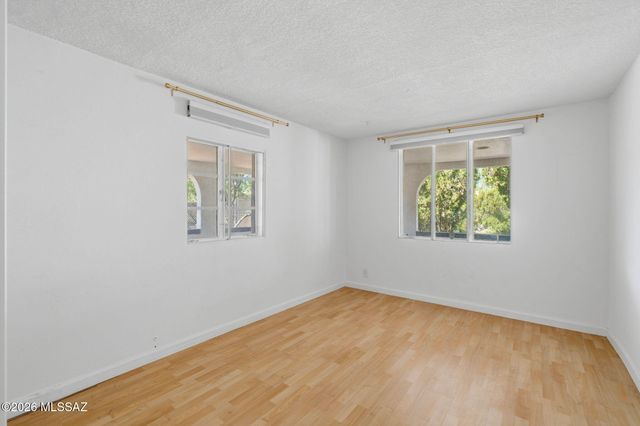 2720 N Columbus Boulevard, Tucson, AZ 85712