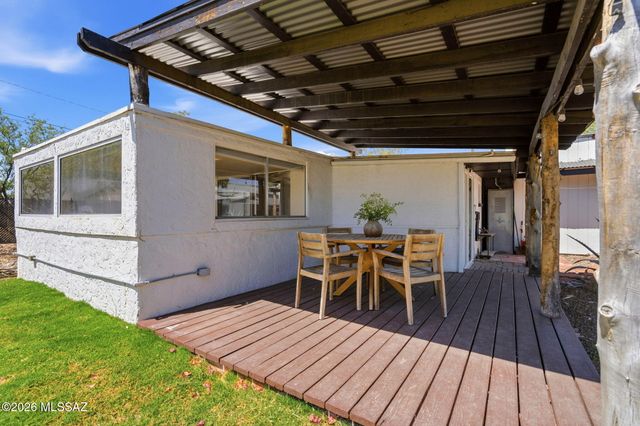 2720 N Columbus Boulevard, Tucson, AZ 85712