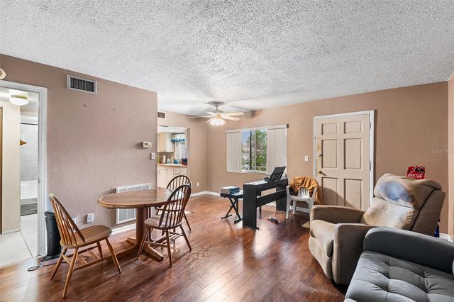 1100 MARTINIQUE DRIVE 207, Winter Haven, FL 33884