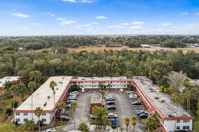 1100 MARTINIQUE DRIVE 207, Winter Haven, FL 33884