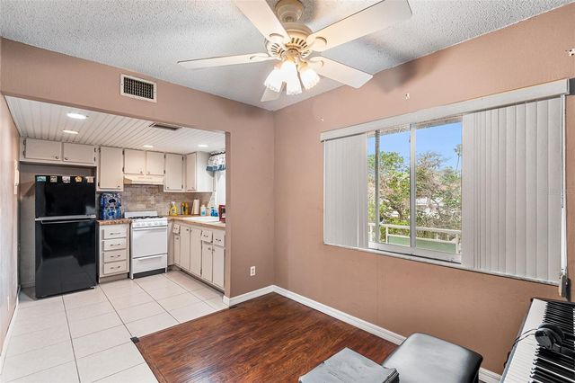 1100 MARTINIQUE DRIVE 207, Winter Haven, FL 33884