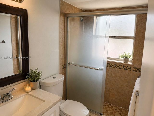 9956 Twin Lakes Dr 34-D, Coral Springs, FL 33071