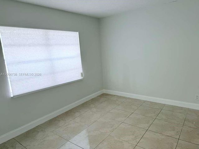 9956 Twin Lakes Dr 34-D, Coral Springs, FL 33071