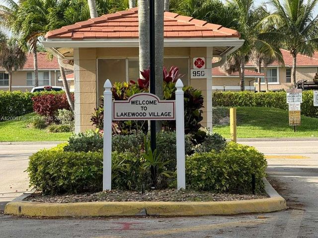 9956 Twin Lakes Dr 34-D, Coral Springs, FL 33071