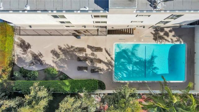 15344 Weddington Street 102, Sherman Oaks, CA 91411