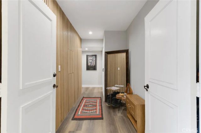 15344 Weddington Street 102, Sherman Oaks, CA 91411