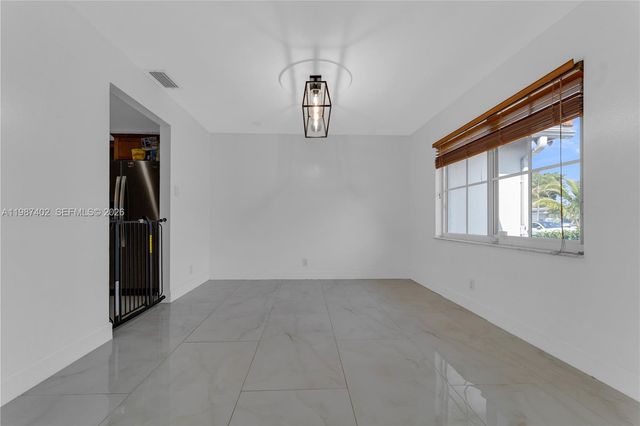 6924 NW 8th Ct, Margate, FL 33063