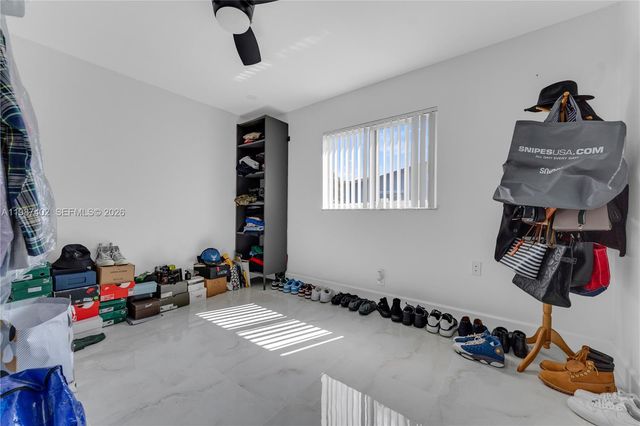 6924 NW 8th Ct, Margate, FL 33063