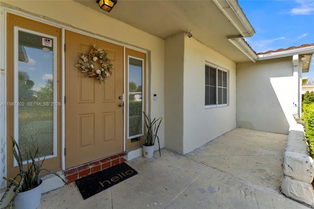 6924 NW 8th Ct, Margate, FL 33063