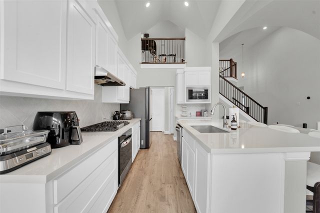 3520 Helios Lane, Corinth, TX 76208