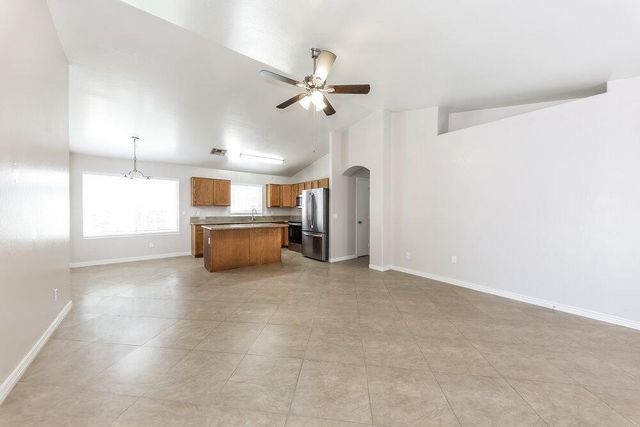 19246 N 31st Street, Phoenix, AZ 85050